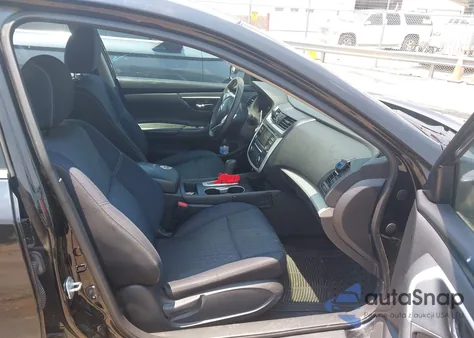 2016 Nissan Altima 2.5 S z USA, uszkodzony, nr VIN 1N4AL3AP5GC251104